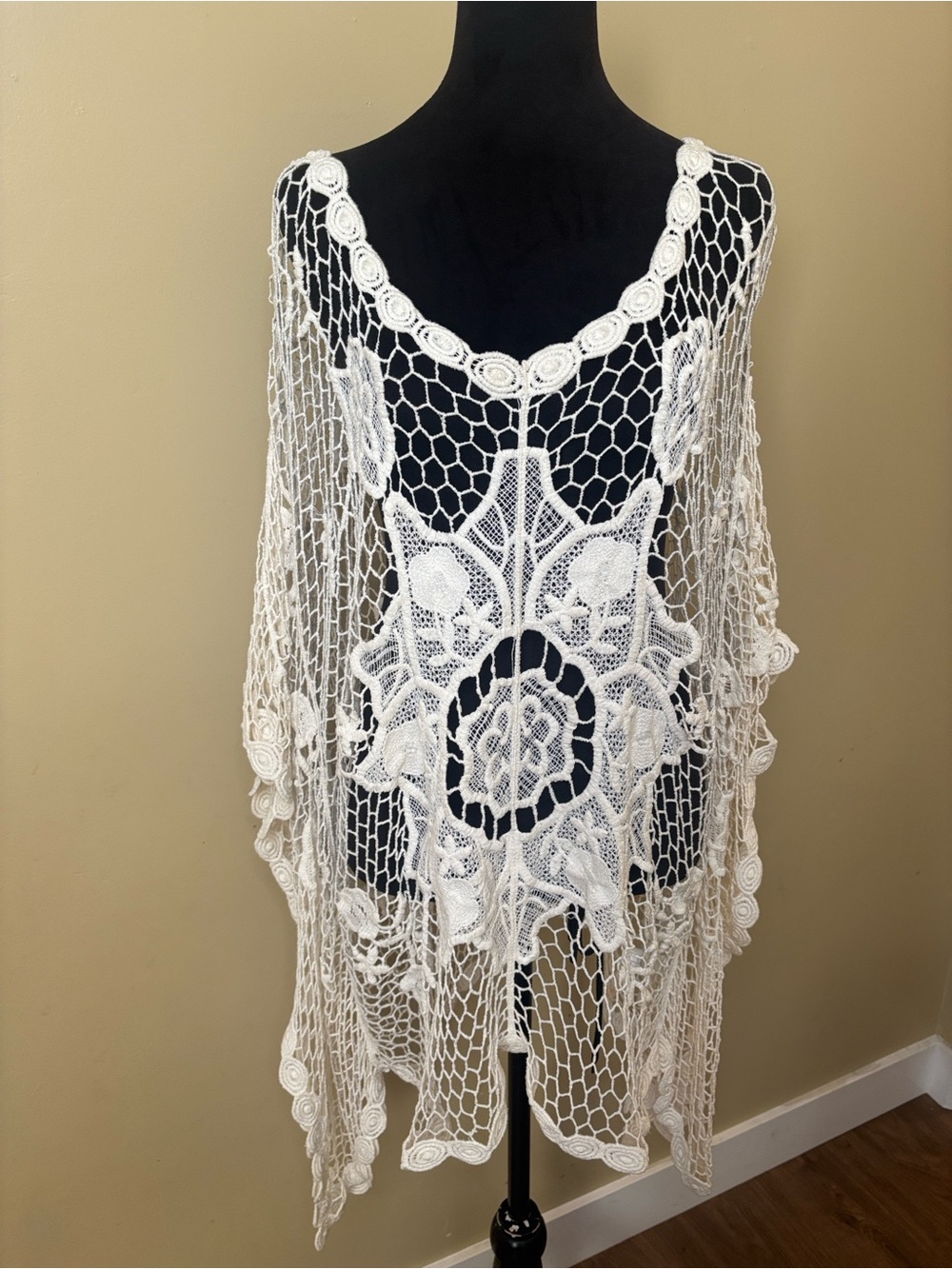 Boston Proper cream crochet floral poncho